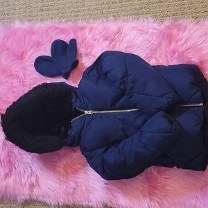 Old navy, puffer coat, girls coat size 4, girls xs. Navy color, winter coat